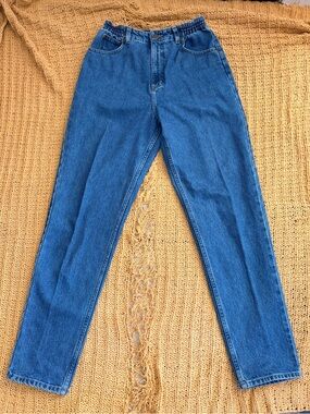 Vintage L.L. Bean  Blue medium wash  Denim Jeans women’s size 8 medium tall